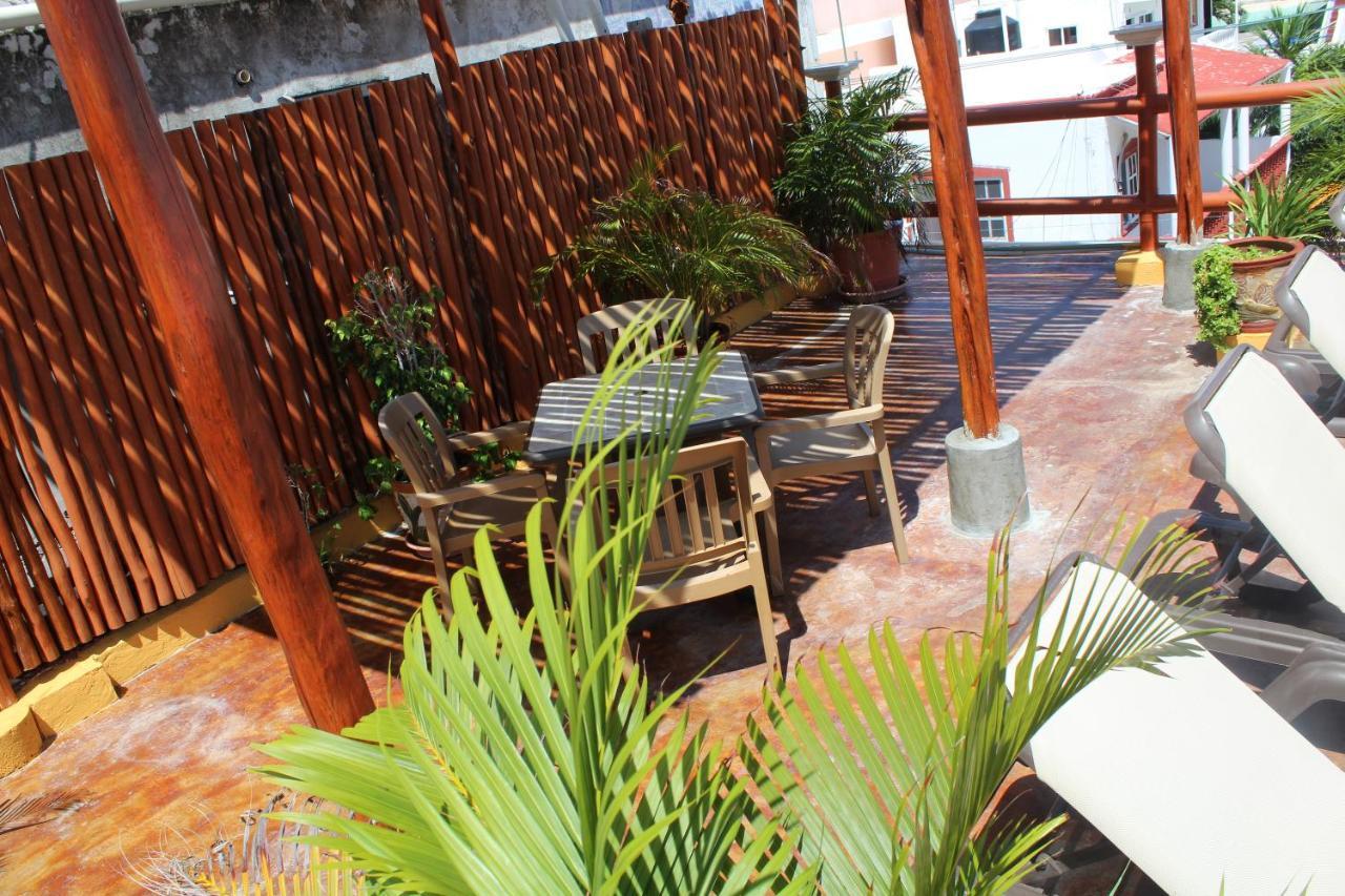 Cande'S Apartments Isla Mujeres Exterior photo