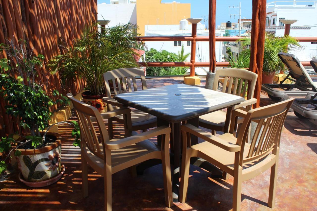 Cande'S Apartments Isla Mujeres Exterior photo