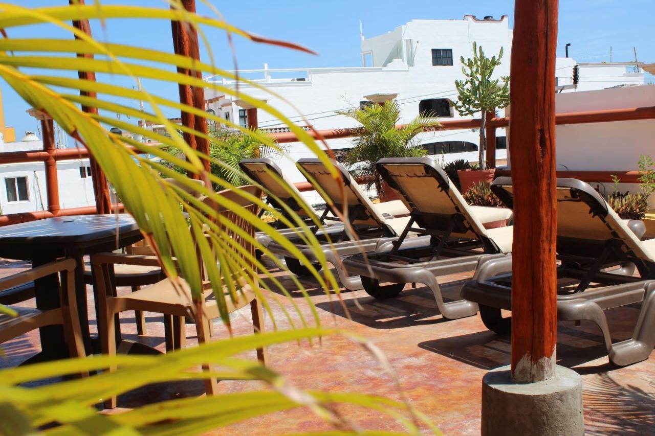 Cande'S Apartments Isla Mujeres Exterior photo