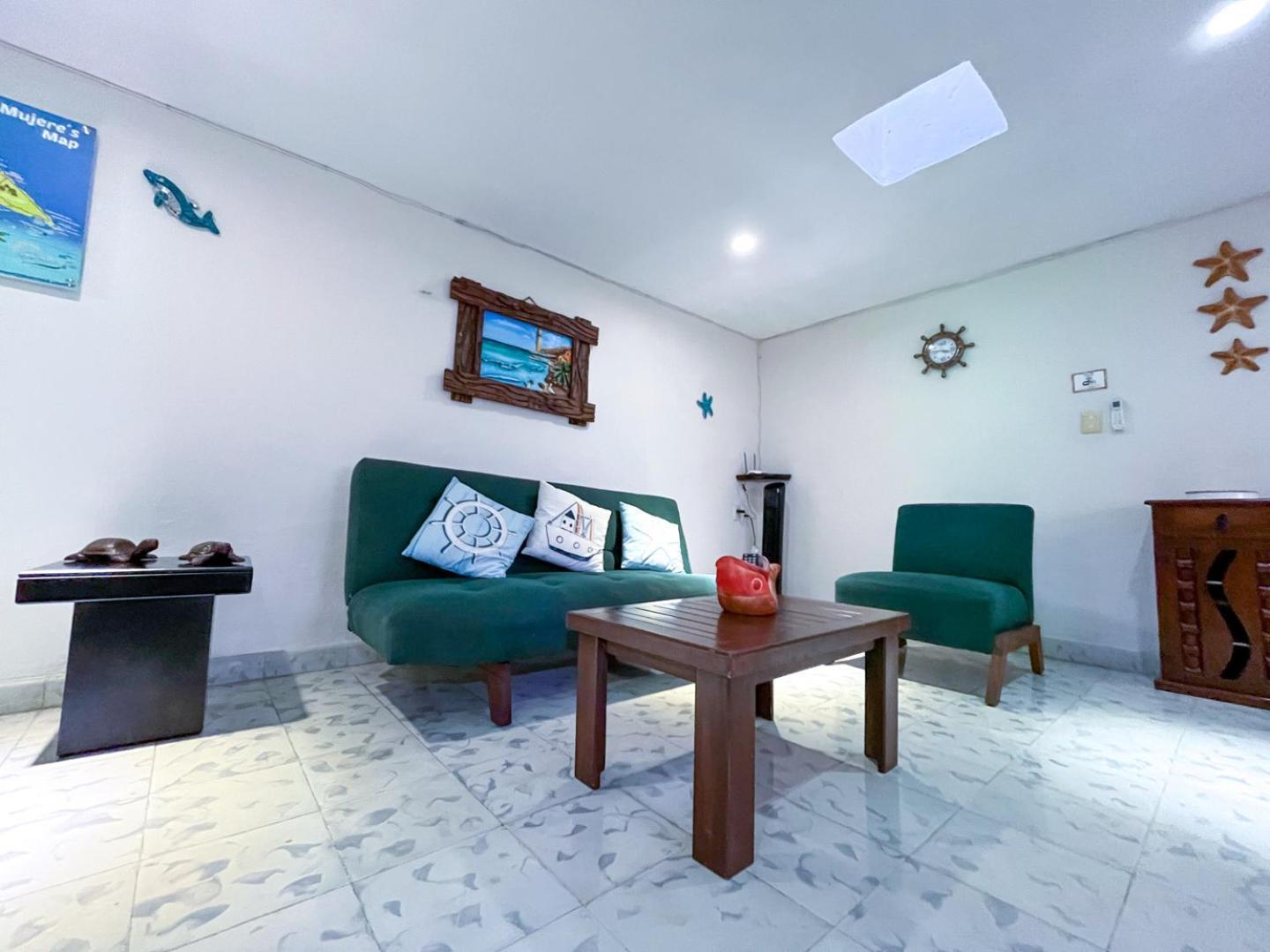 Cande'S Apartments Isla Mujeres Exterior photo